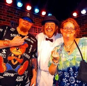 Meet your Posher, Carrie